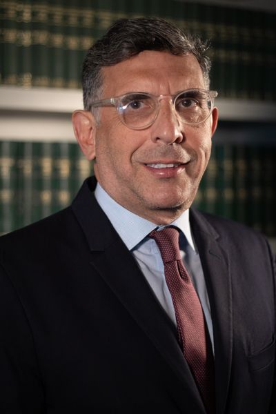 Dr. Santiago Gimón